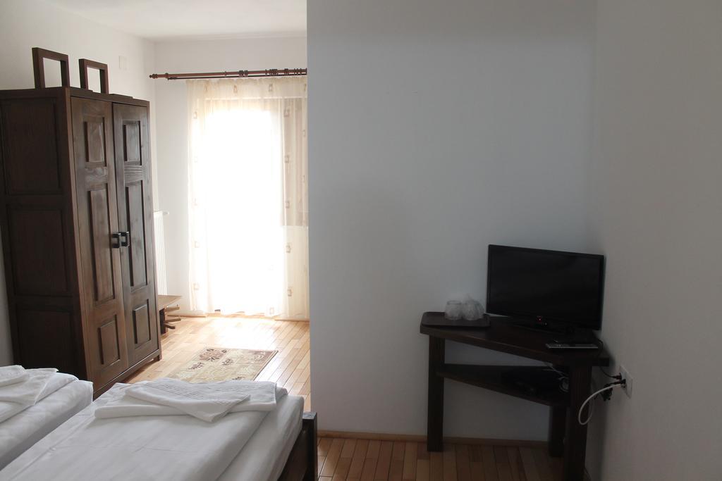 Pensiunea Muntele Alb ホレズ 部屋 写真