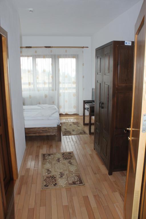 Pensiunea Muntele Alb ホレズ 部屋 写真